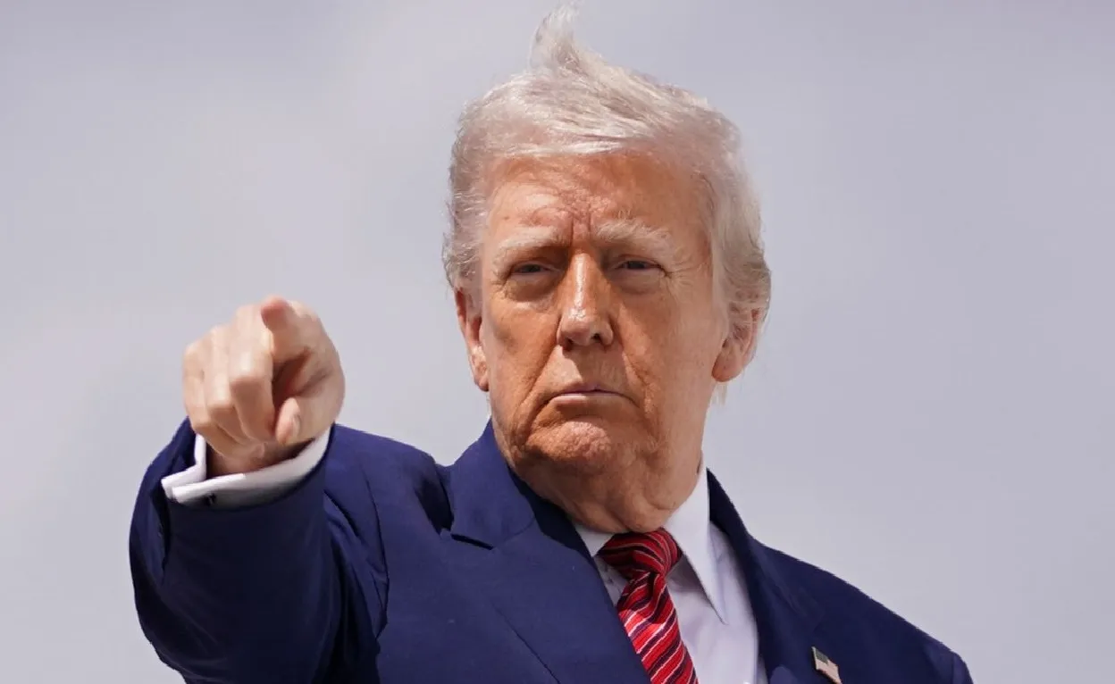 Miss class and your visa will be cancelled Warning to American students and students from all over the world including Indians