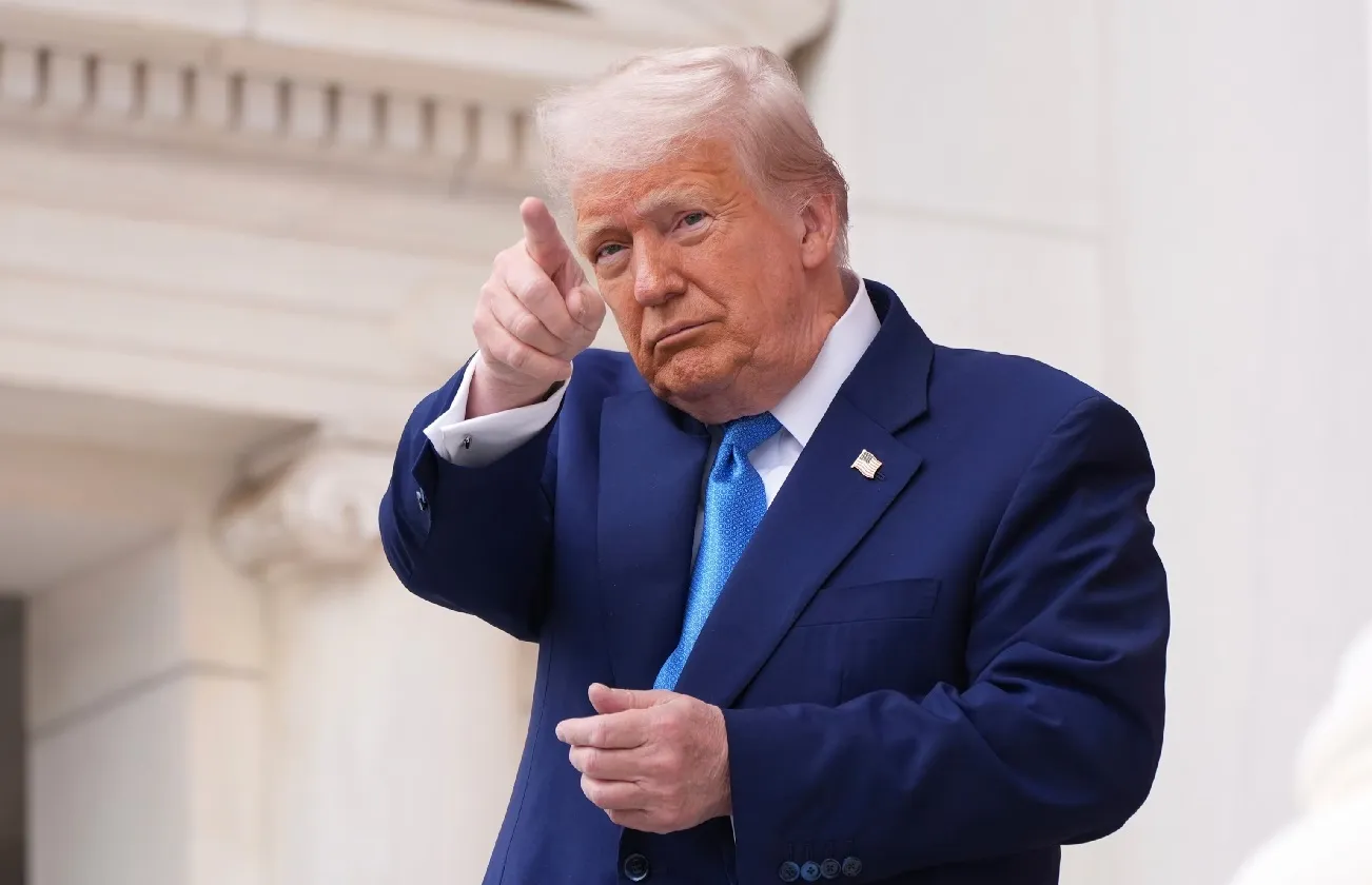 Pay 5 trillion dollars or accept subordination to America Trump you have given open threat to Canada