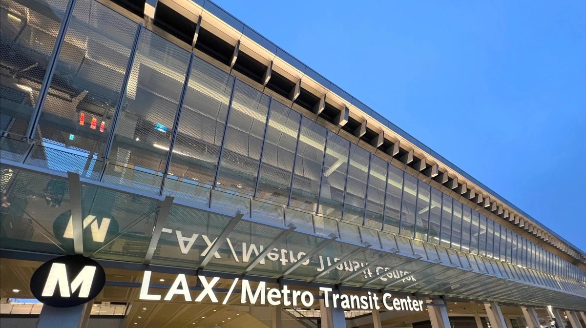 La espera termin se inaugura LAXMetro Transit Center