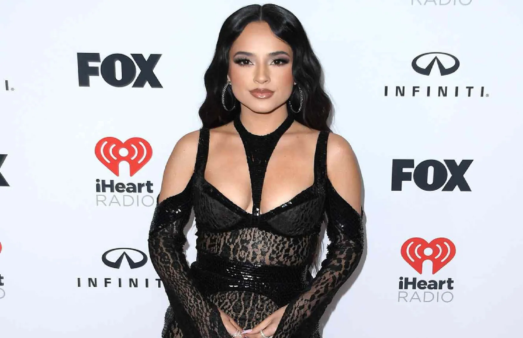 Becky G Joins the Celebrities Who Have Raised Their Voices Against the Migratory Raids