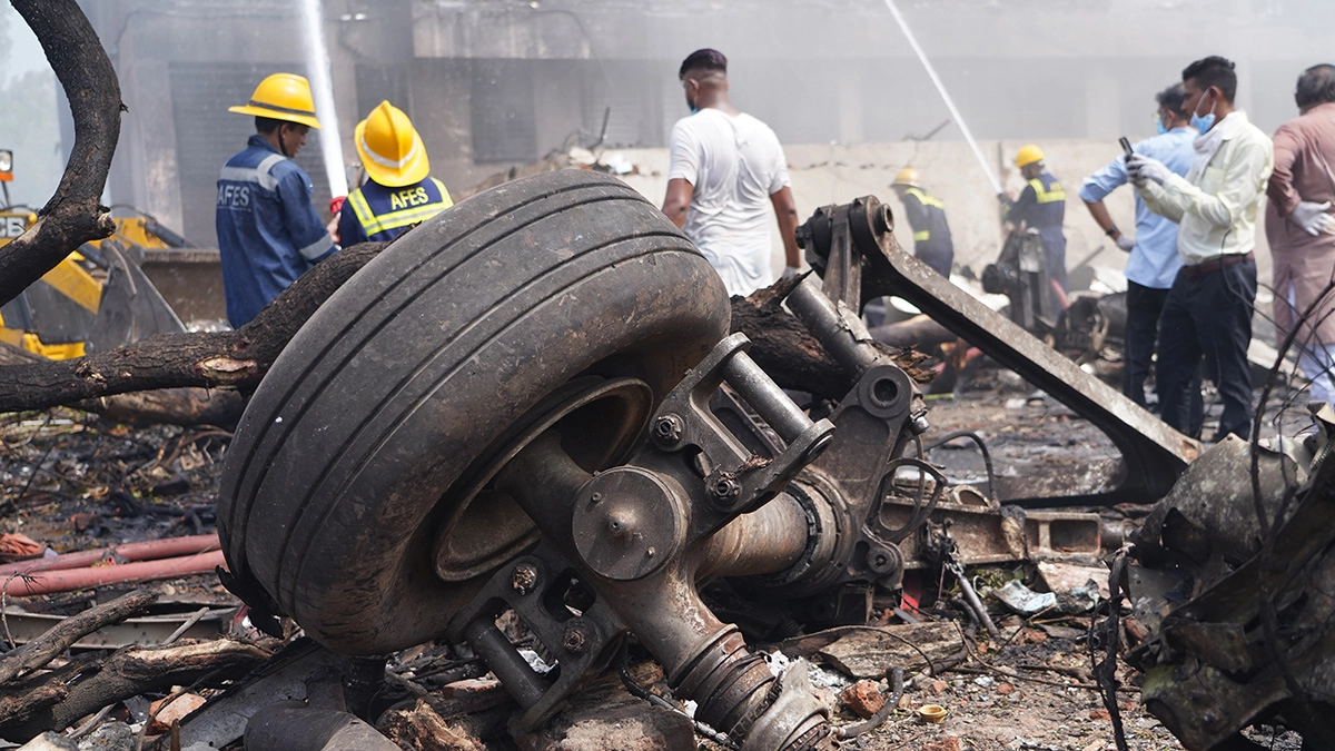 Shocking videos of the accident of airplane air India that circulate in the nets Shocking videos of the accident of airplane air India that circulate in the nets