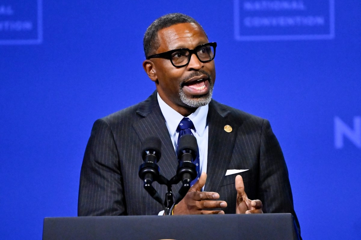 Trump is the first president in 116 years that no is guest a the convention of naacp