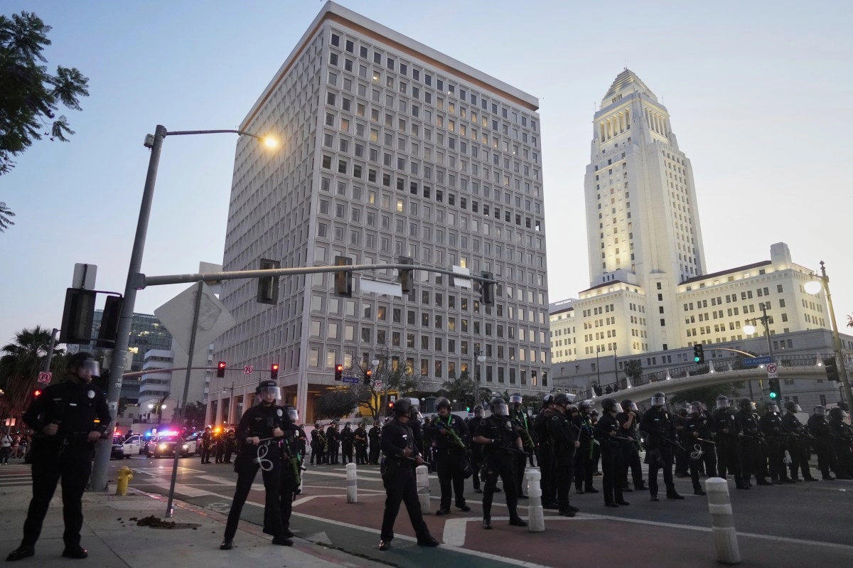 The angels approve  5 million for payment of hours extras Lapd