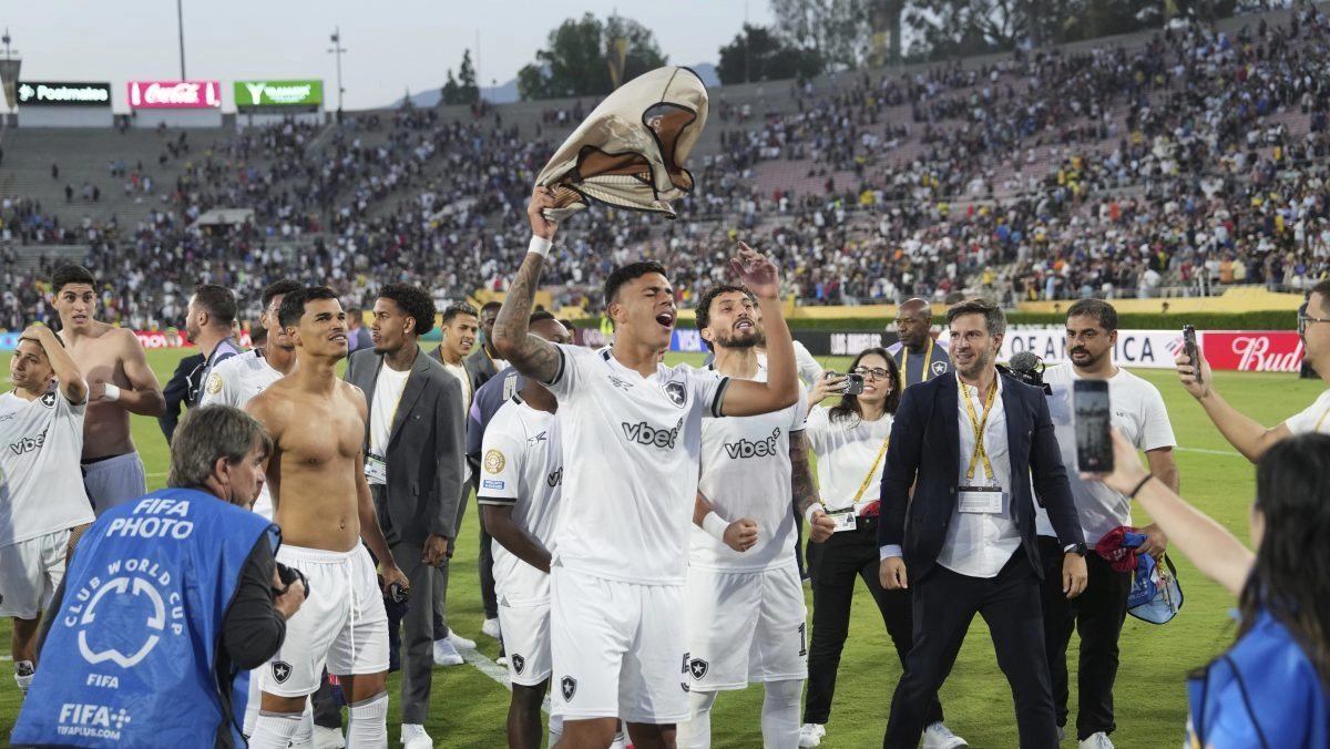 Botafogo Historical History of Champions of Libertadores defeat a champions of Champions