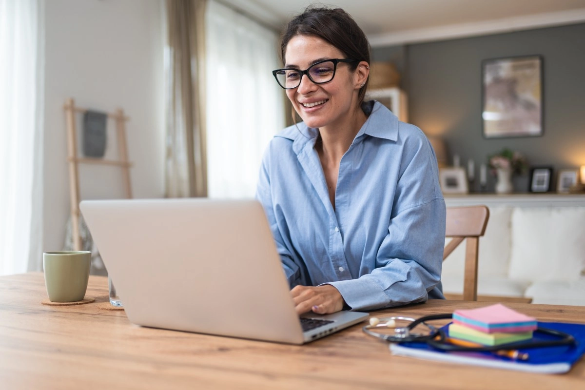 5 work remote that are well paid you could wise up to  200 to day
