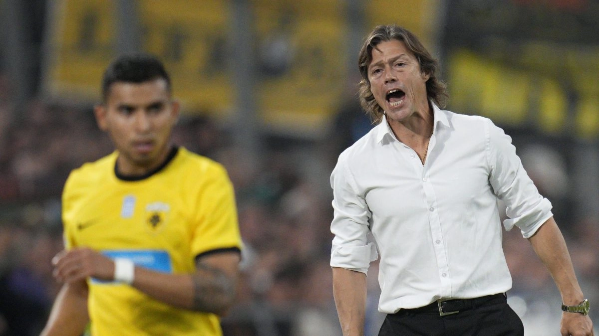 Matas Almeyda could take to its  Escudero Mexicano  Al Sevilla