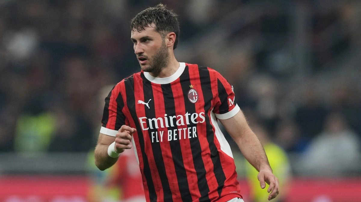 The Post of Santiago Gimnez in El Milan Run Danger