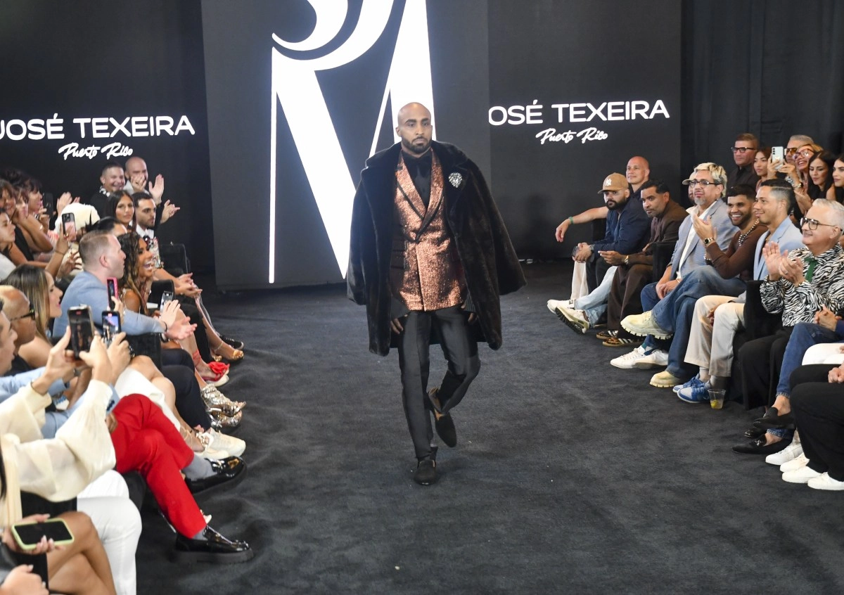 Photos Caramel shines in its debut as model in the catwalk of San Juan fashion