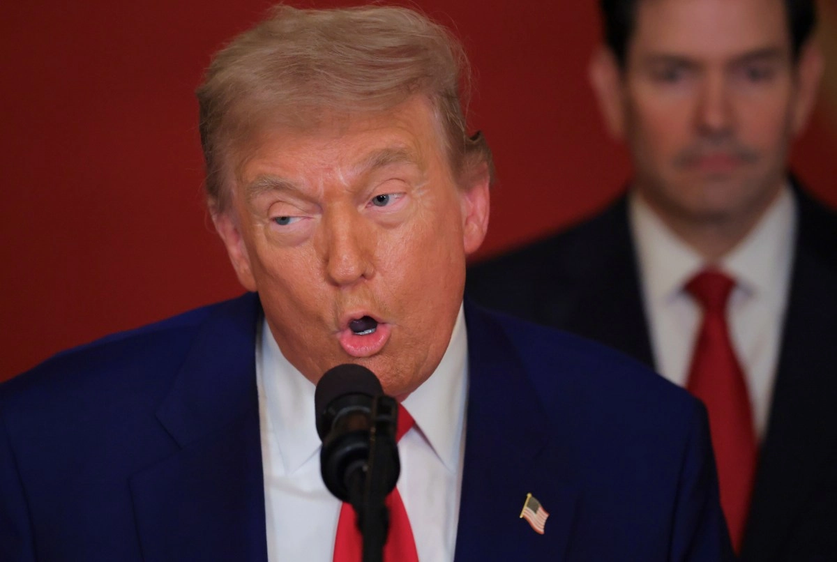 Trump says that Iran Les notified in advance the attack and qualifies their response  weak 