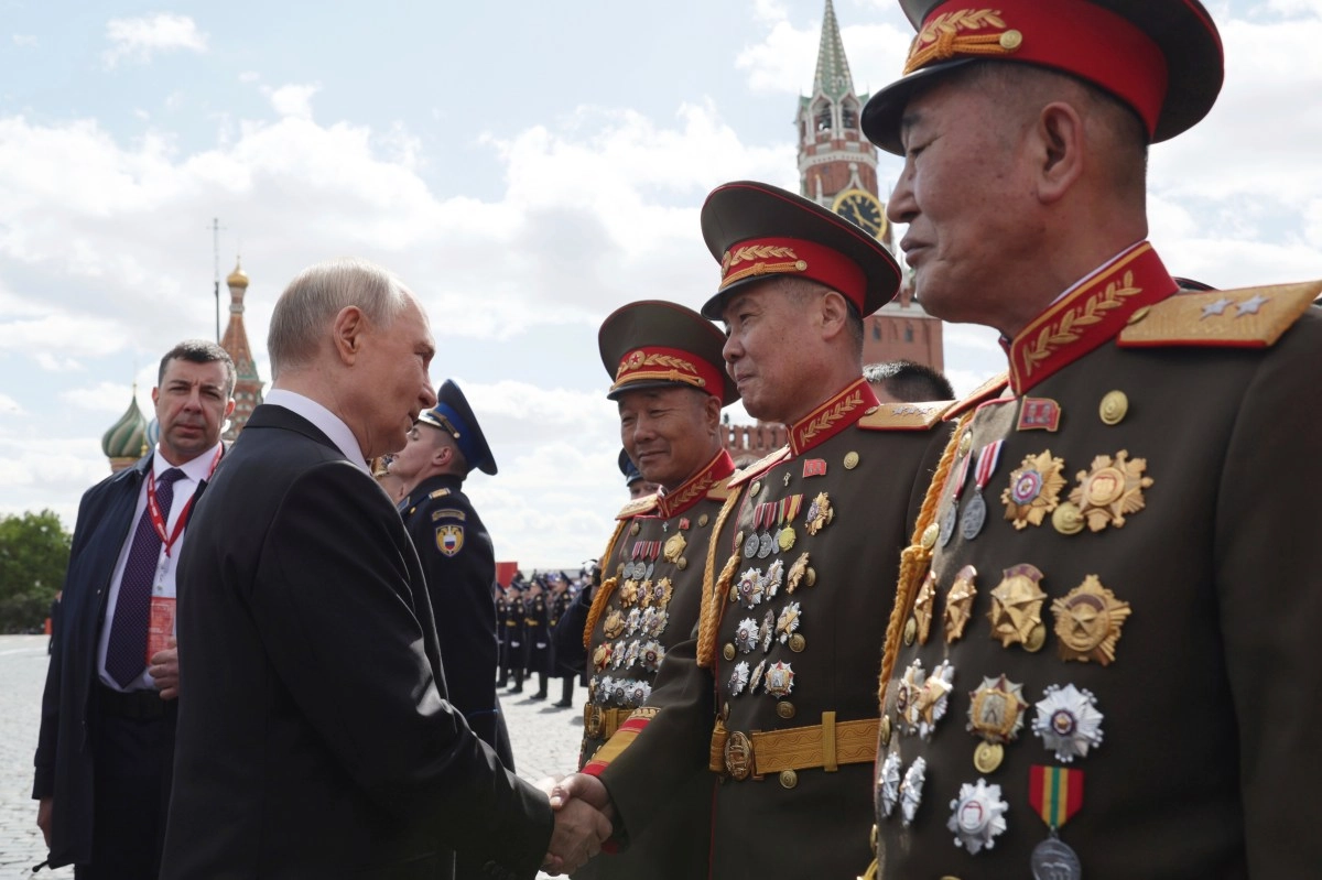 Korea North will display troops additional in russia during next two months according to Seoul