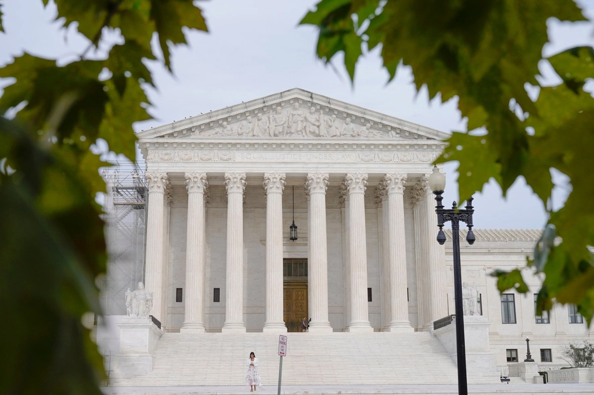 CUT SUPREME Allows a Trump Restricir the citizenship by birth but with limiting