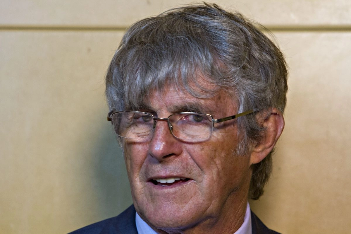 Bora reject to government Trump y prefers go to China