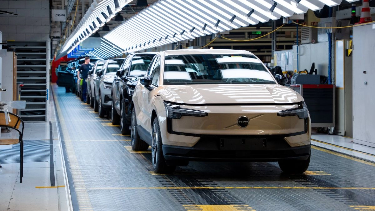 Impact of tariff Trump These cars will rise price