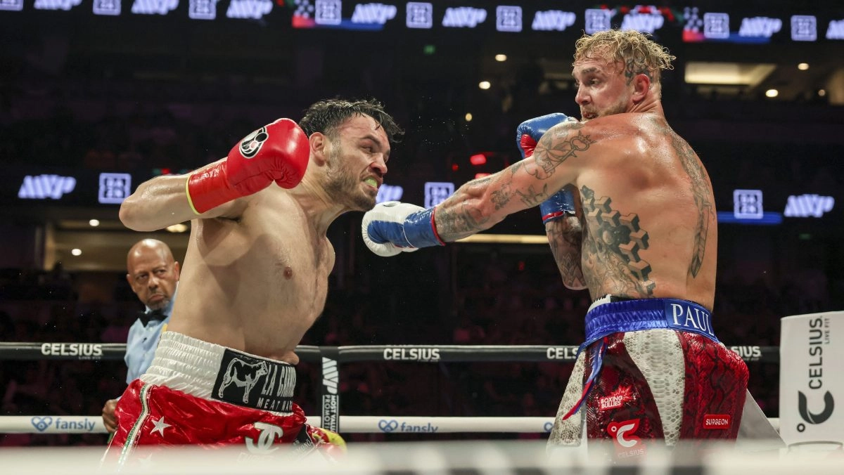 Chvez Jr does good effort but fall by decision before paul