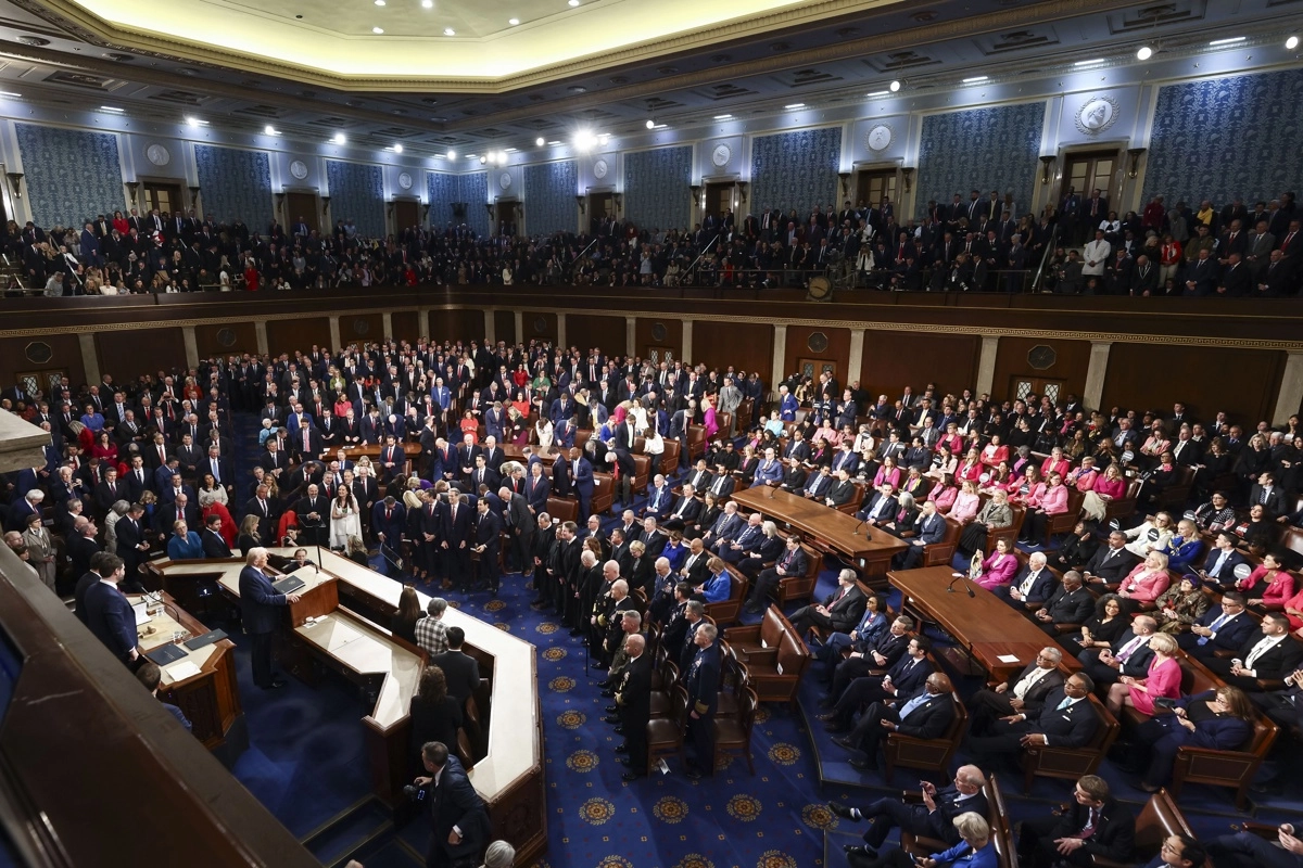 The Senate approves open the debate of the controversy budget Trump