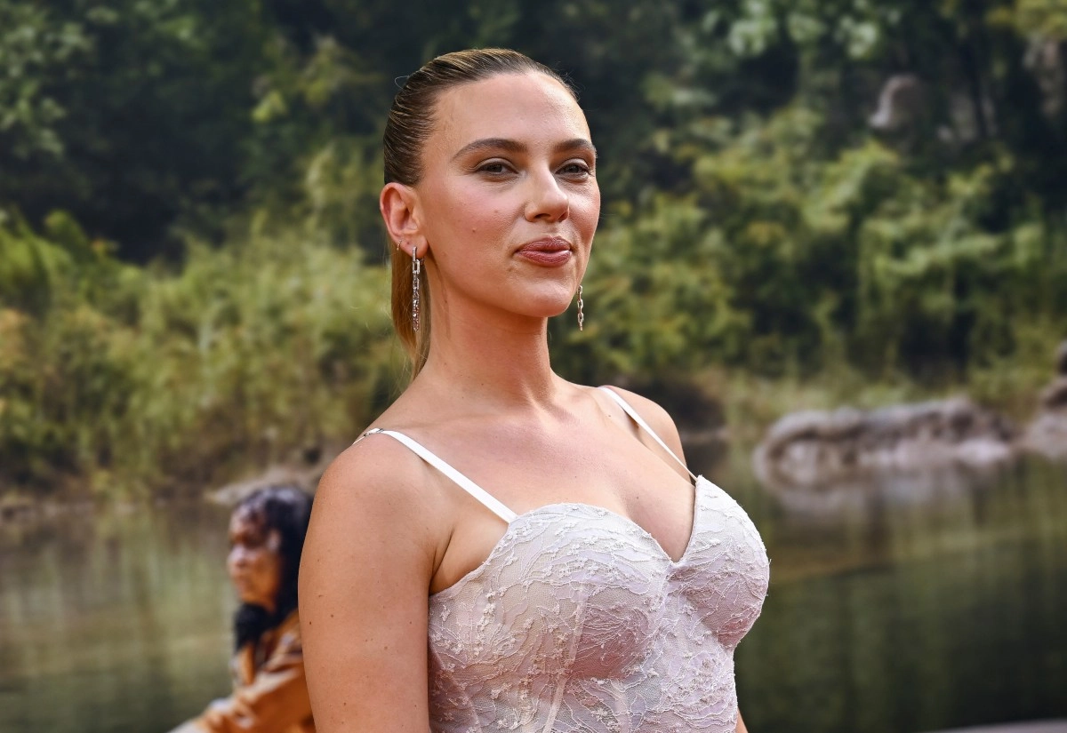 Scarlett Johansson Celebrate the transformation of the feminine roles in Hollywood