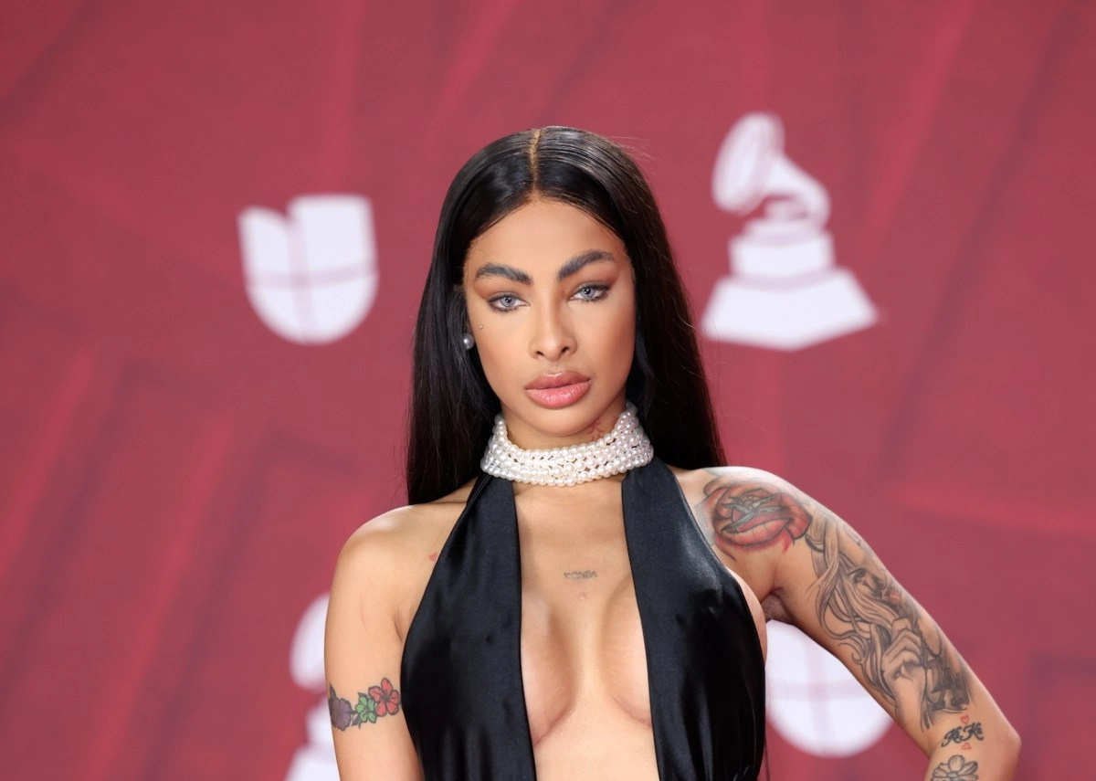 Yailin the more viral lived an awkward moment during a show in Italy