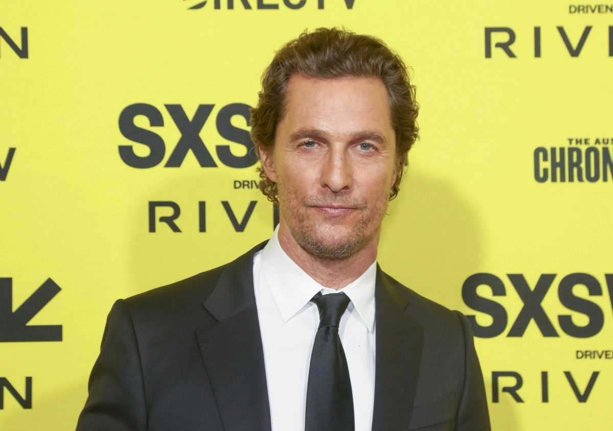 Matthew McConaughey Red the voice by Texas Ante the floods