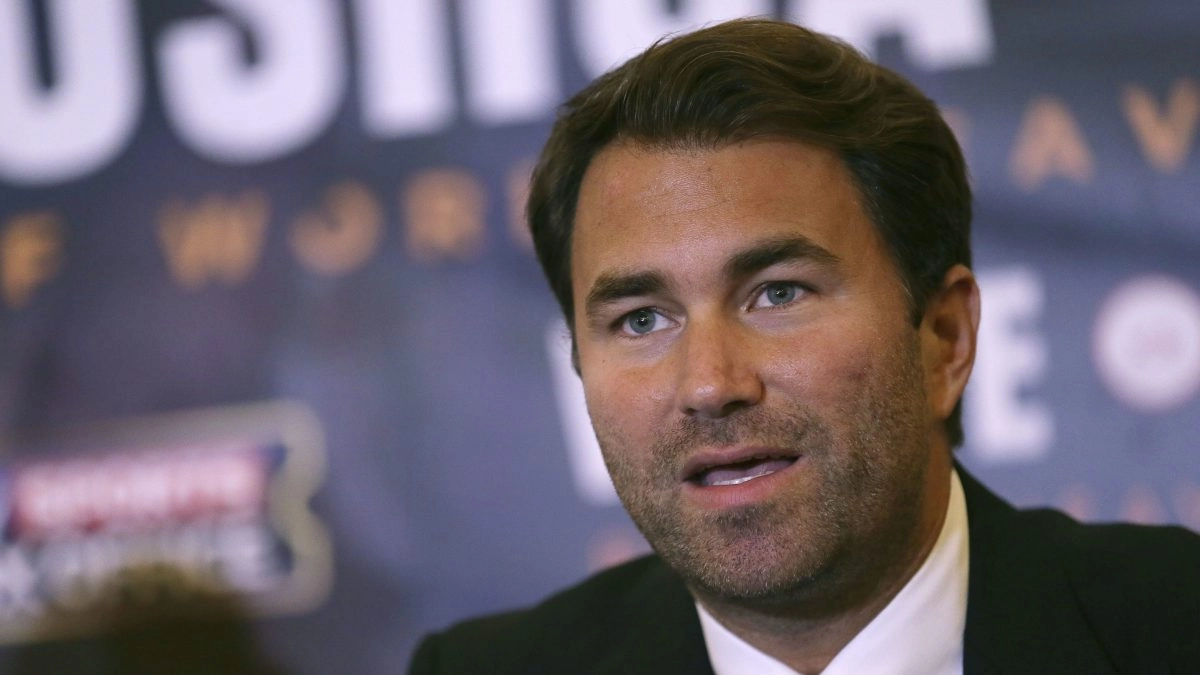 Eddie Hearn assures that neighborhoods will win easily a pacquiao