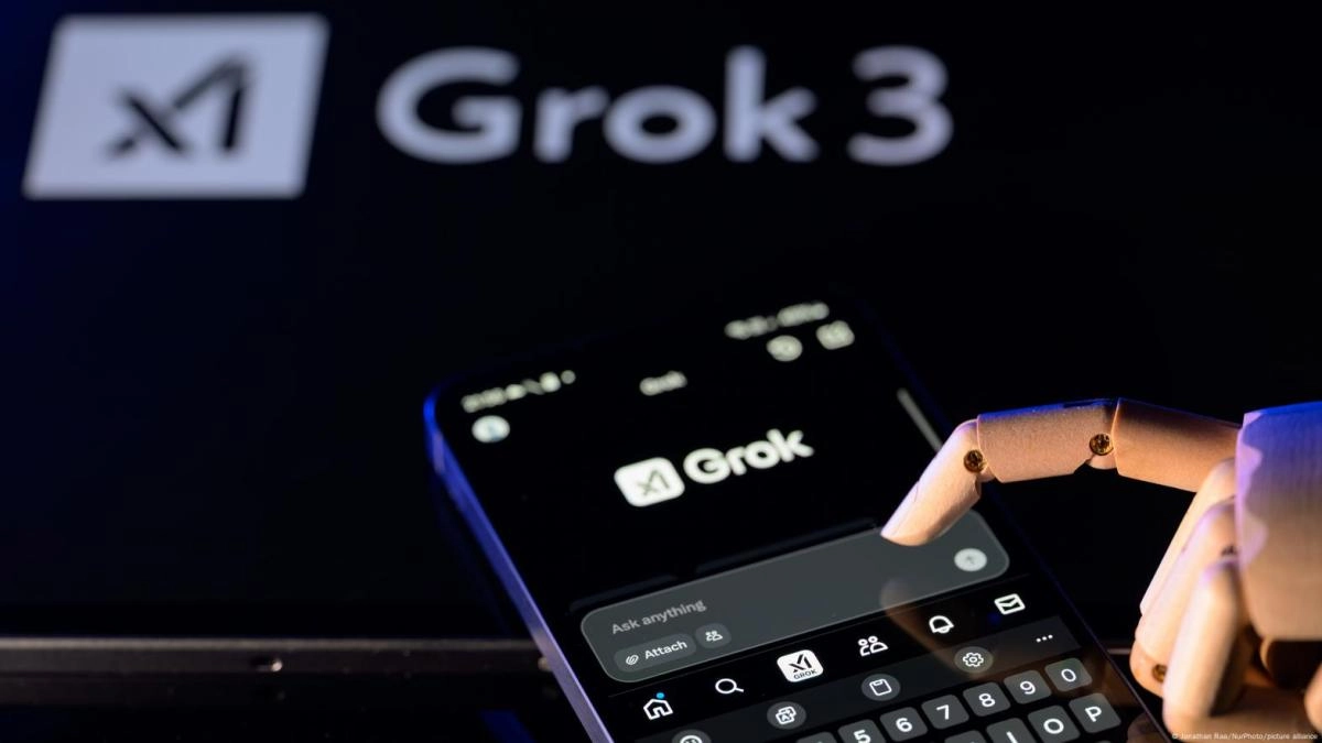 The chatbot grok of the network x spear comments anti Semitic y causes controversy