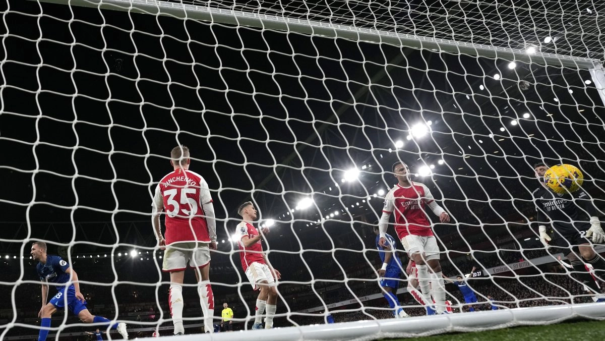 Suspend a footballer in England by make more 6000 bets