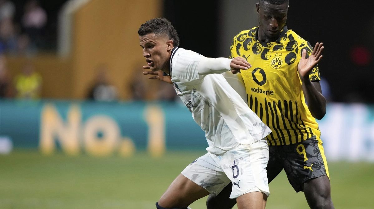 Rayados de Monterrey Feel the pressure losing a nelson deossa