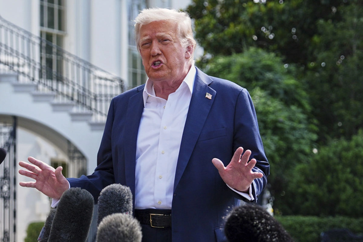 Donald Trump Announcement Tariff 30 For Mexico and The European Union