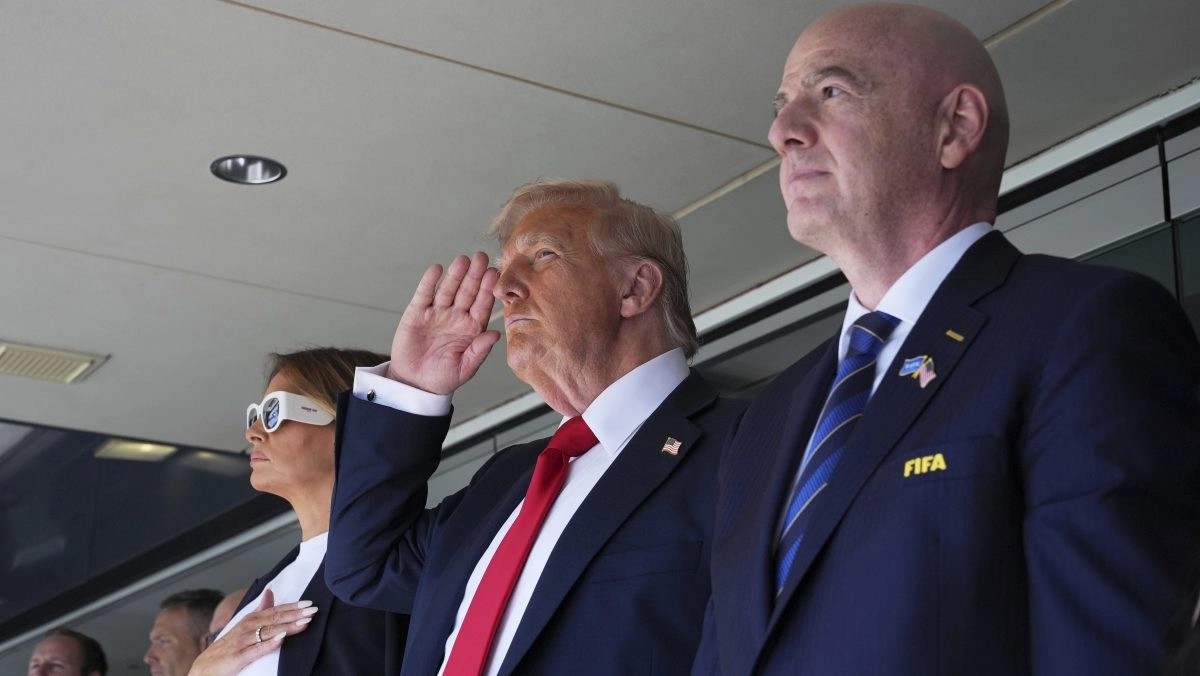Donald Trump Y Gianni Infantino Se carry the reflectors in the boxes of the final of the World Cup clubs