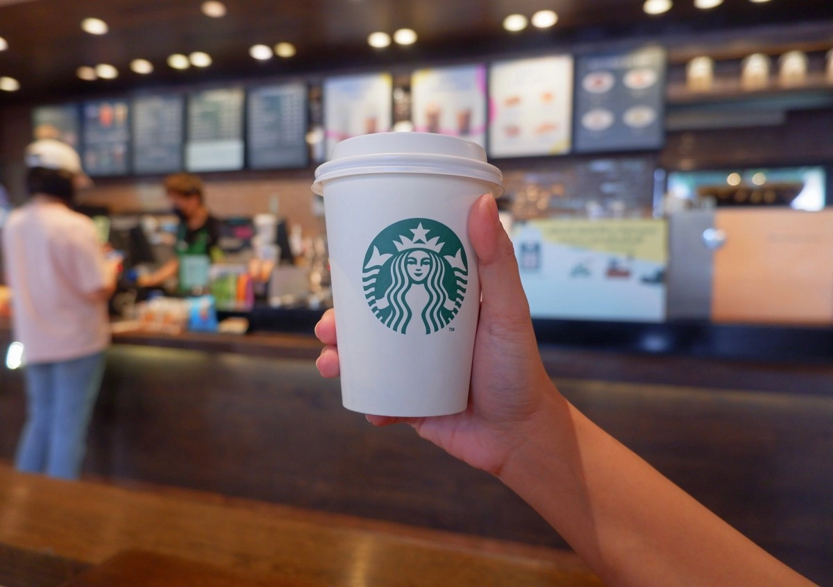 Starbucks Eliminates this option orders CEO impulsa new strategy
