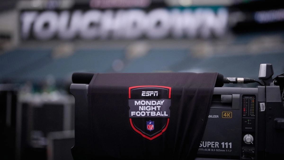 NFL acquires 10 ESPN A change of NFL Network and Other Assets