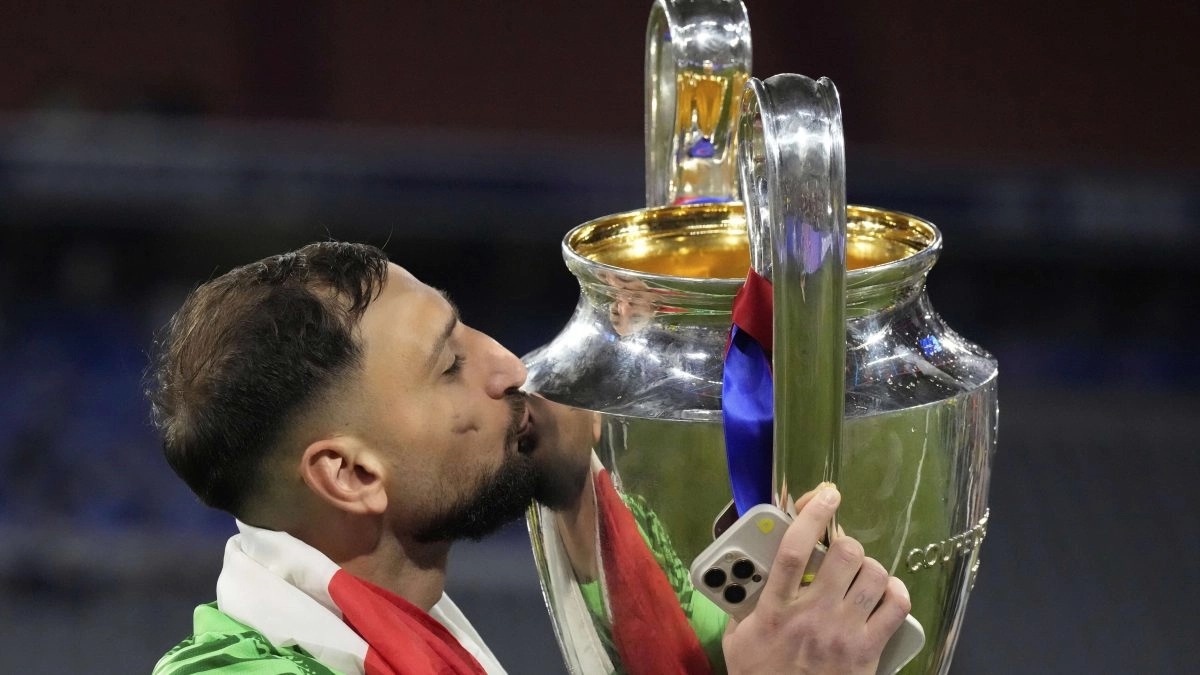 Donnarumma se says psg y its future could be at the Manchester City