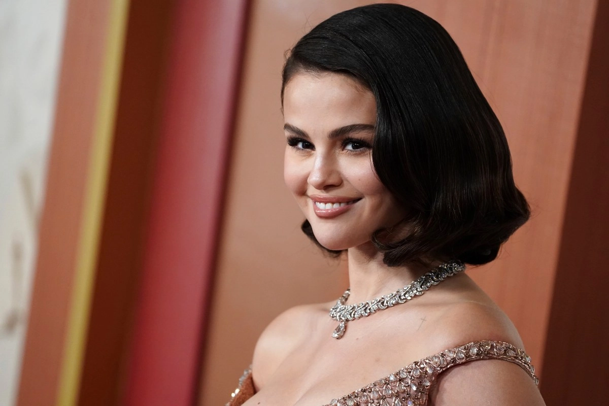 Selena Gomez would be at Los Cabos for its farewell of single