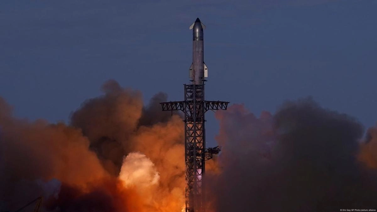 The Megacohete Starship of Spacex Make with success the tenth flight test