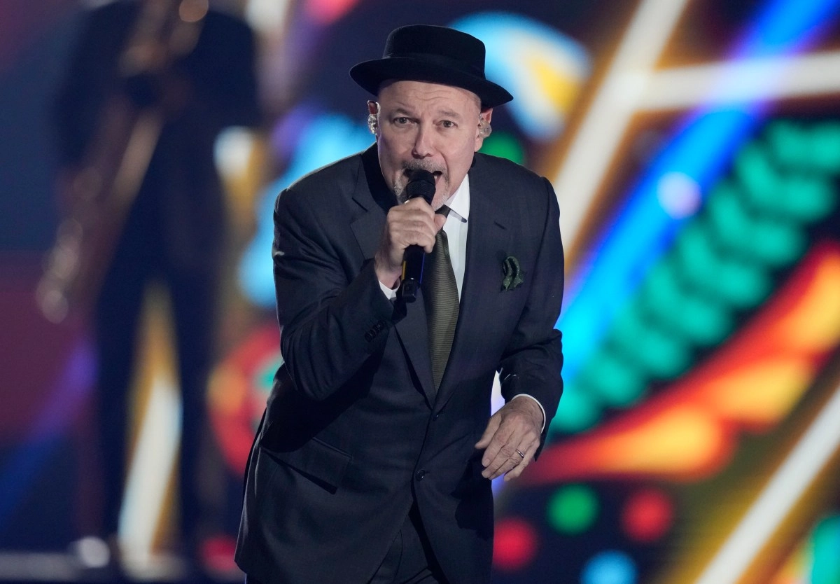 Rubn Blades surprised at sing together a bad bunny in his residence