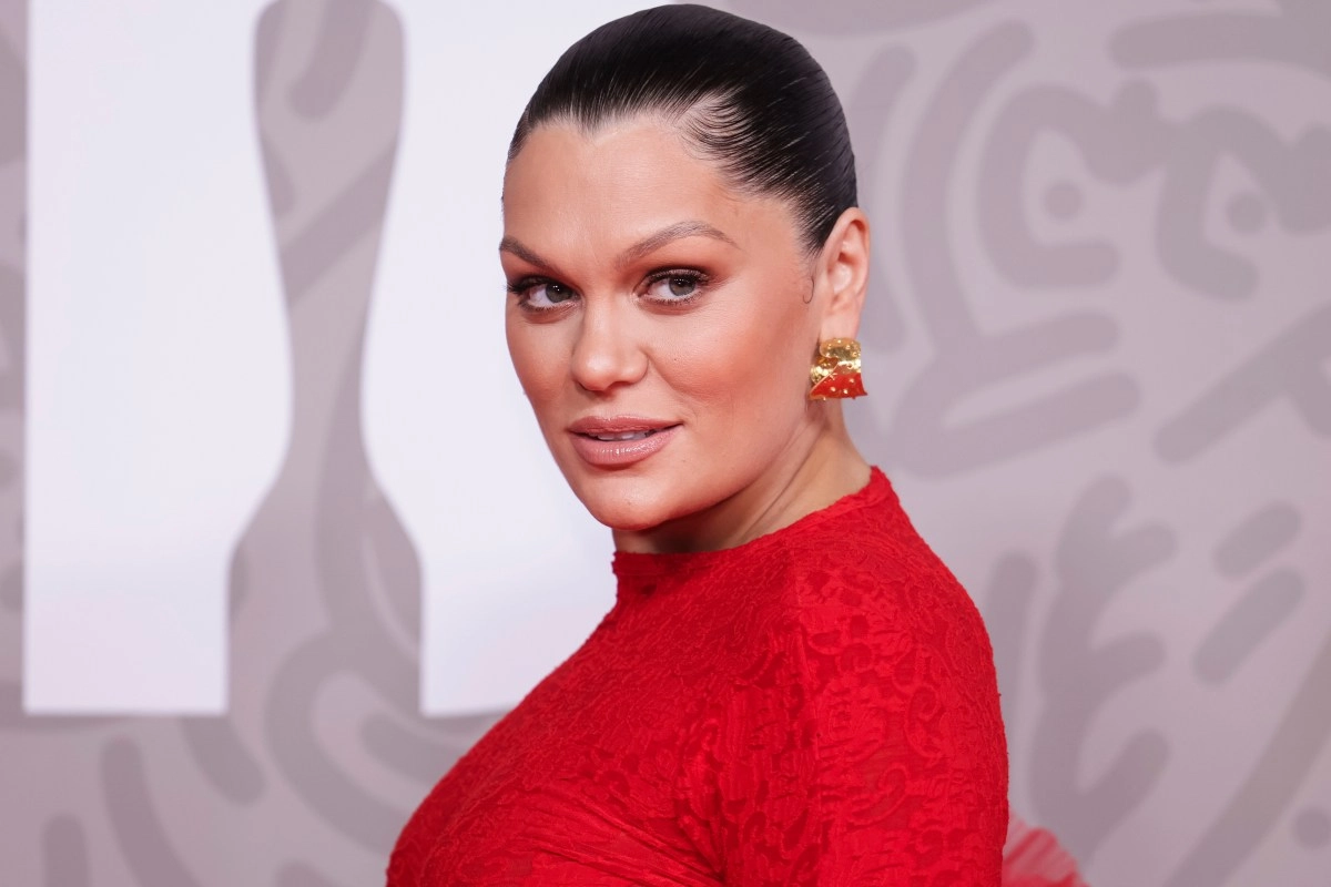 Jessie J brand his return to the scenarios after his operation cancer breast