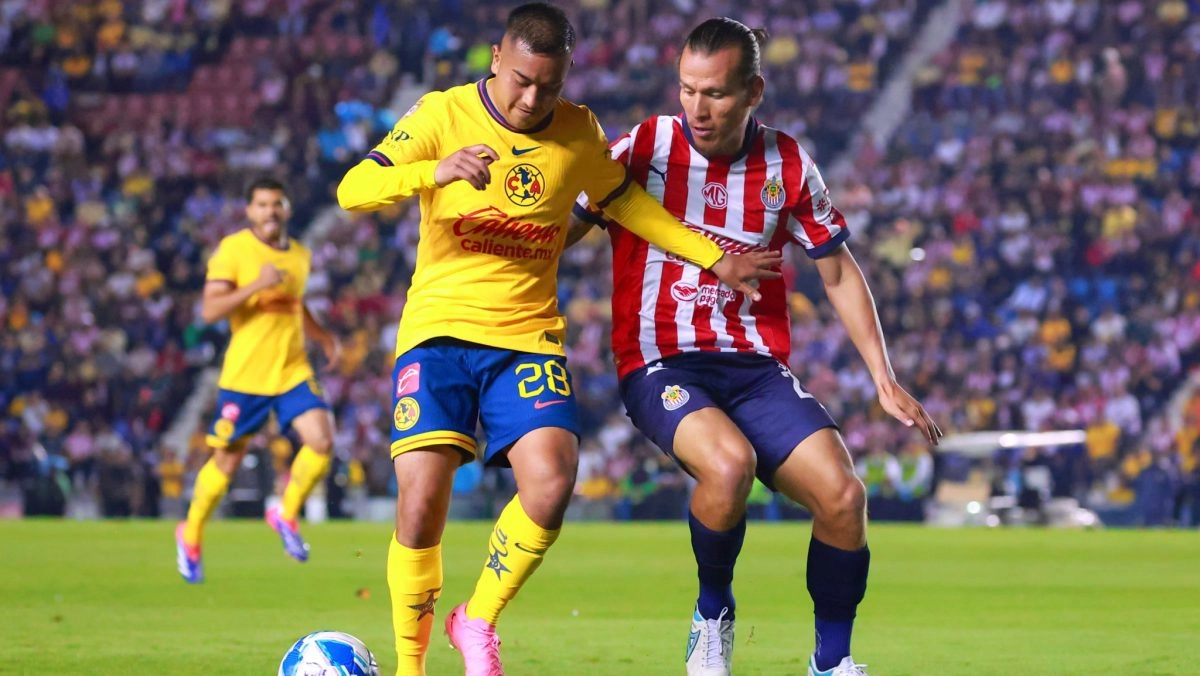 Chicharito Hernndez y el  bear  Gonzlez would be the aces low the manga of chivas vs America