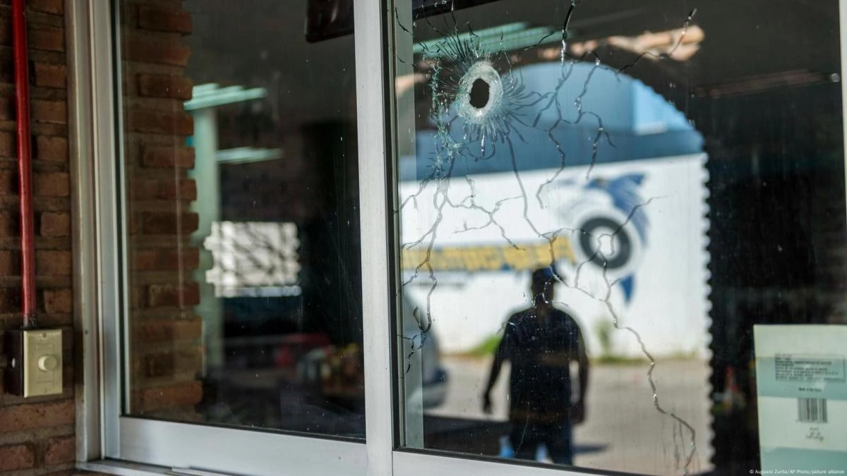 Mexico the parties homeland affected by the narco until when