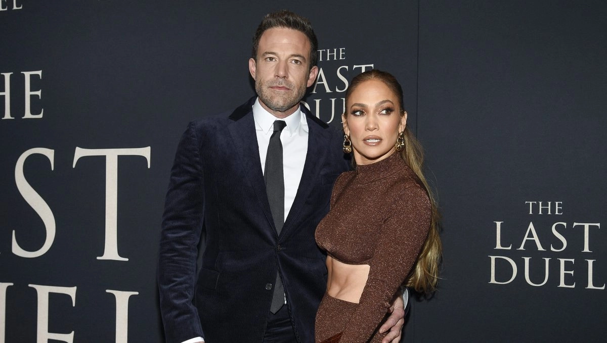 Jennifer Lopez Y Ben Affleck Relanan a the sale its mansion married in California