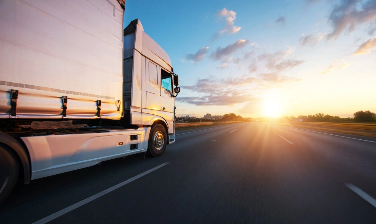 Utah truck driver detainee after find two girls enclosed in a trailer refrigerated