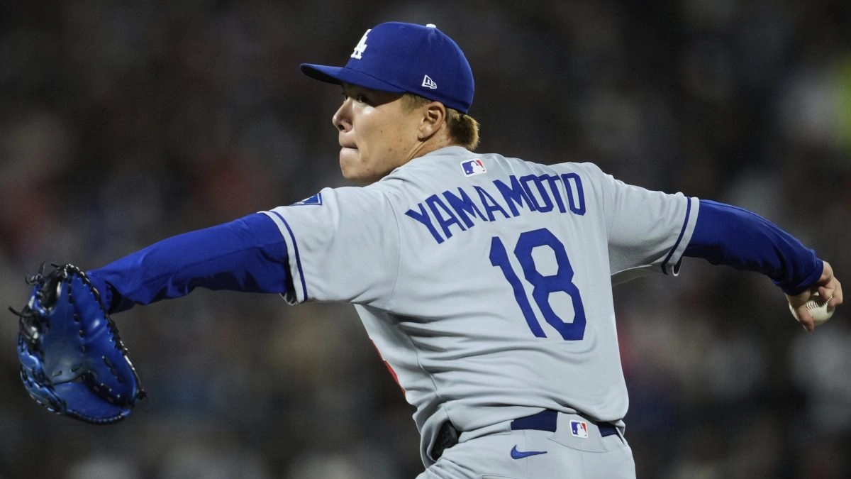 Yoshinobu yamamoto closes great season with dodgers y se unit a the legend bob gibson