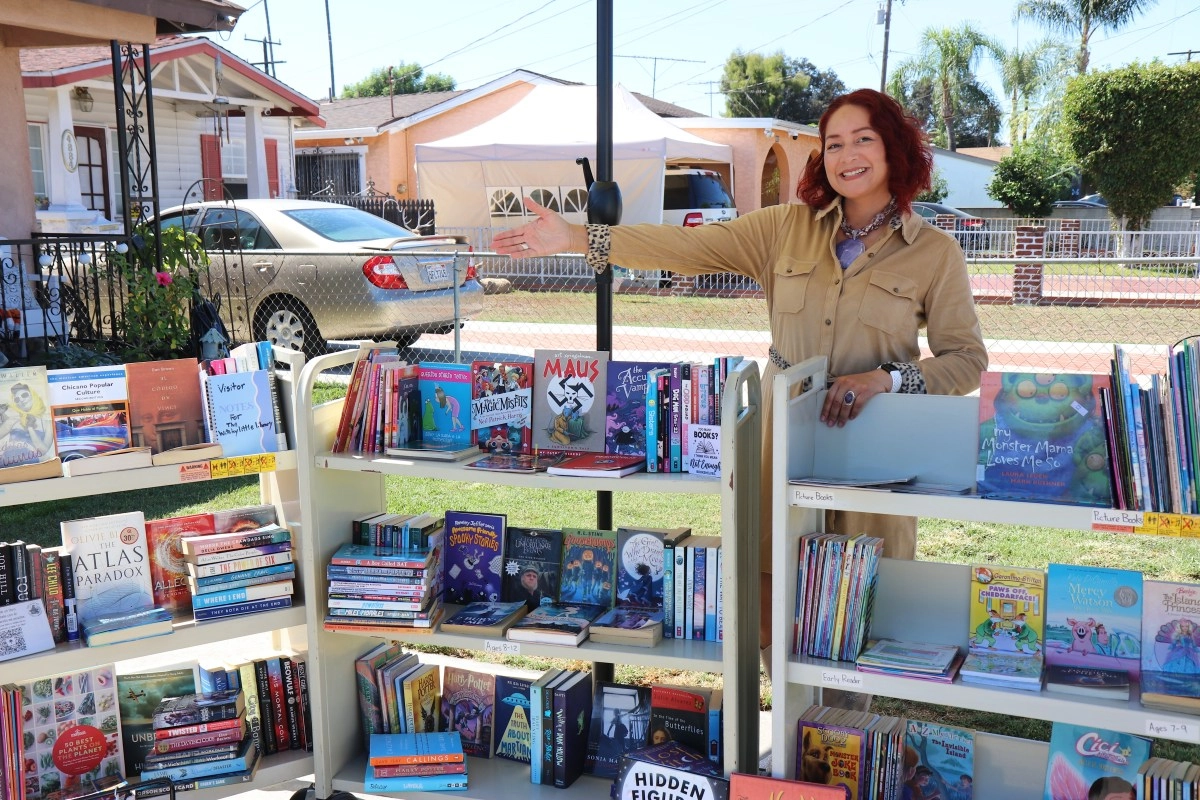 No is is Solo de Books Se Form Culture Connection Y A Little Magic
