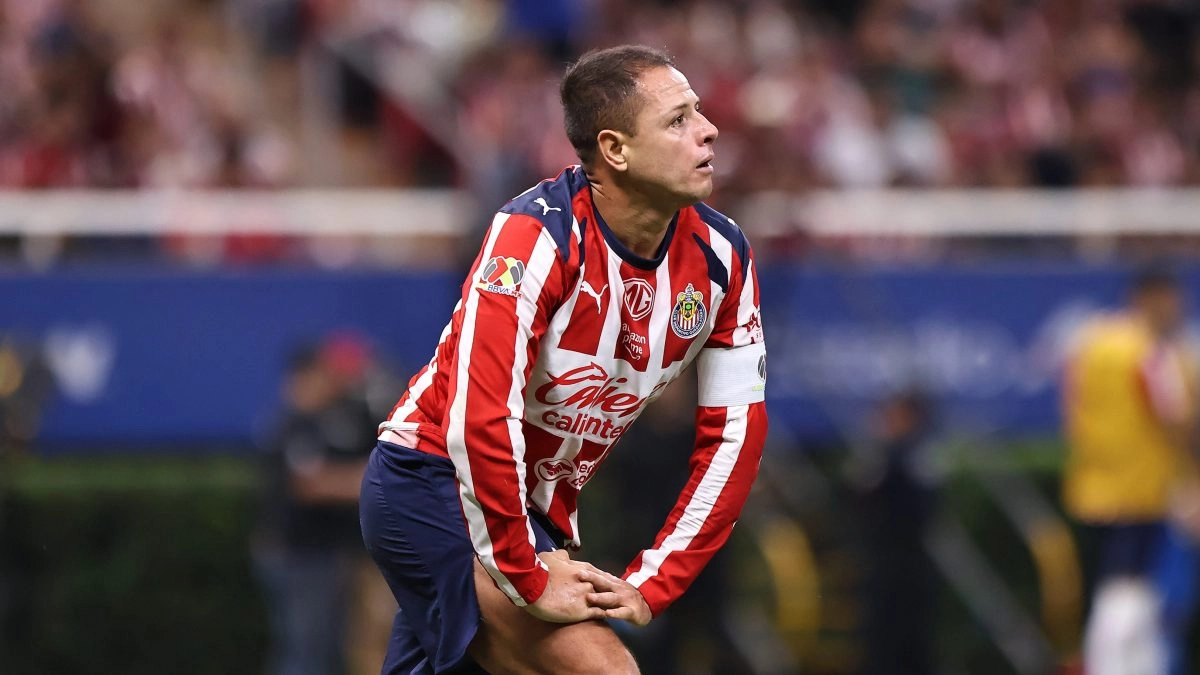 Chivas traveled to Puebla with seven casualties    headed per the chicharito Hernndez