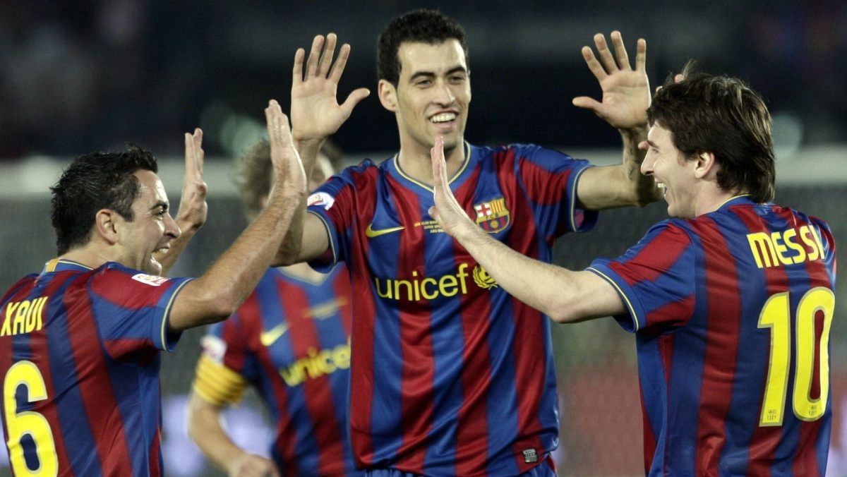 Sergio Busquets announces his retirement from the courts