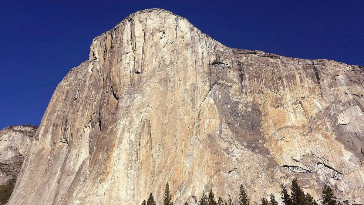 Alpeist Balin Miller died while climb cliff the captain