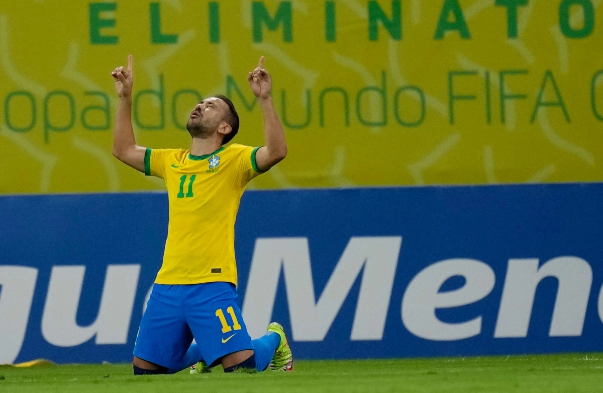 Everton Ribeiro World Cup with Brazil Se Submit to surgery after diagnosis of cancer