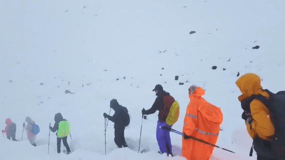 The testimonies of people rescued from Everest after a fierce storm snow