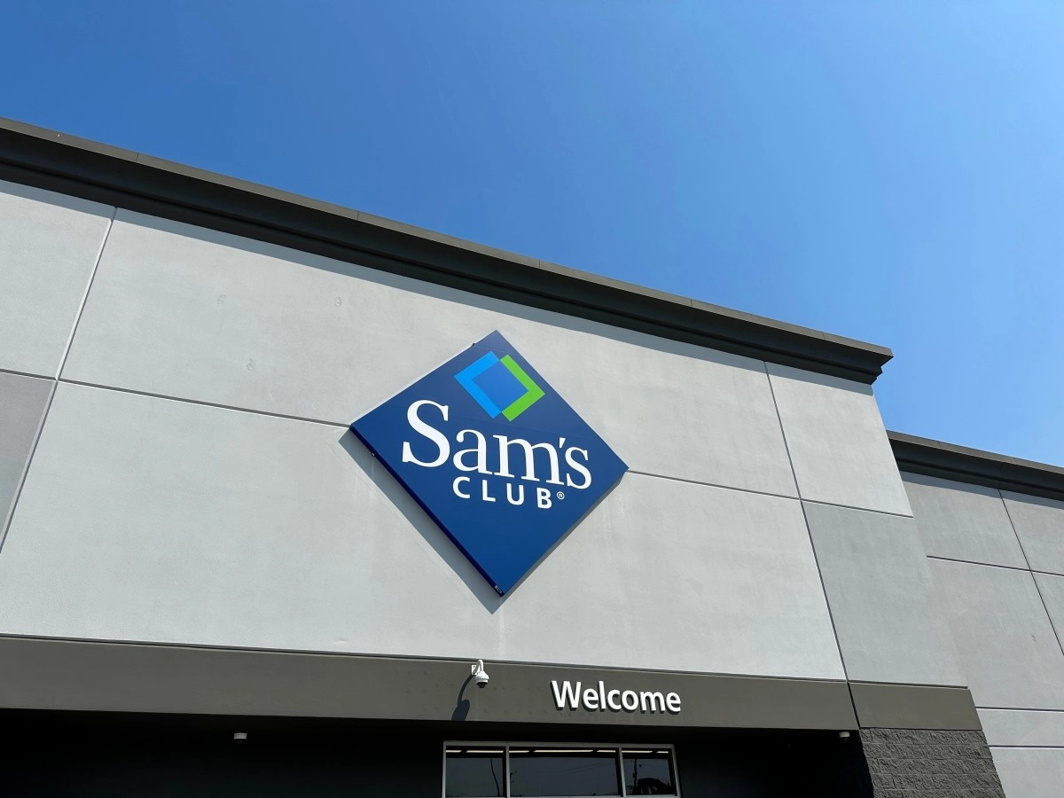 Sams Club extends the hours of all its stores in the US