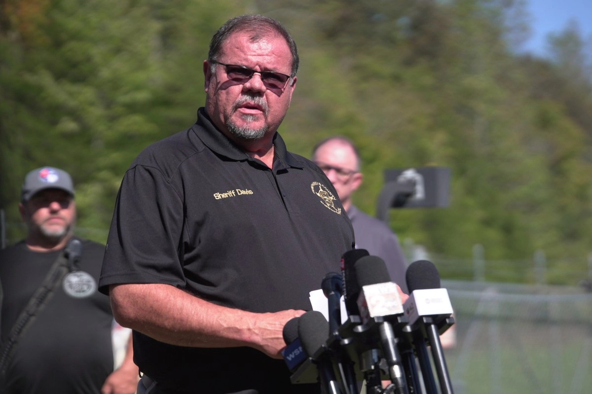 No survivors among 16 missing after explosion at Tennessee plant