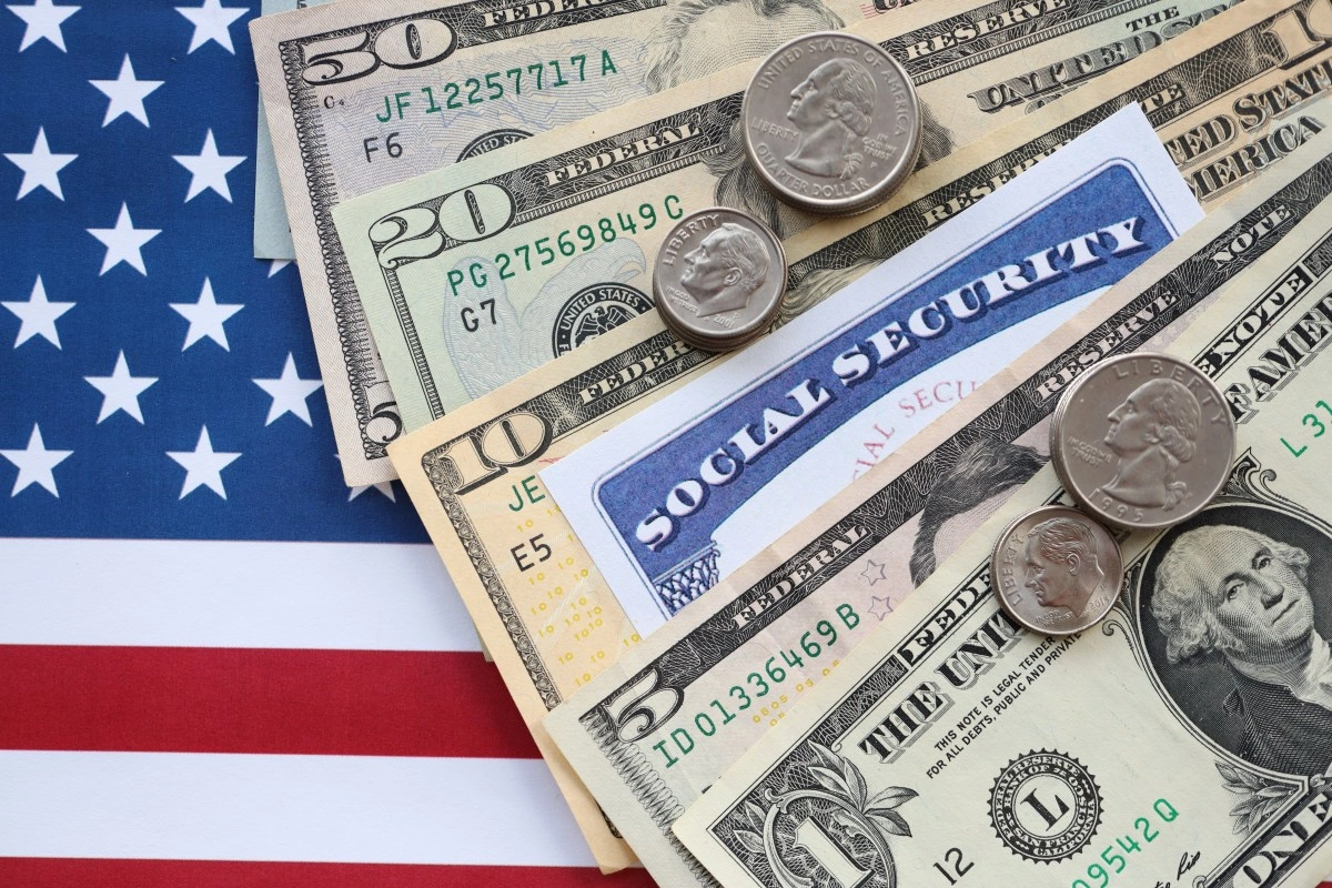 Social Security who will receive a double payment in October despite the government shutdown