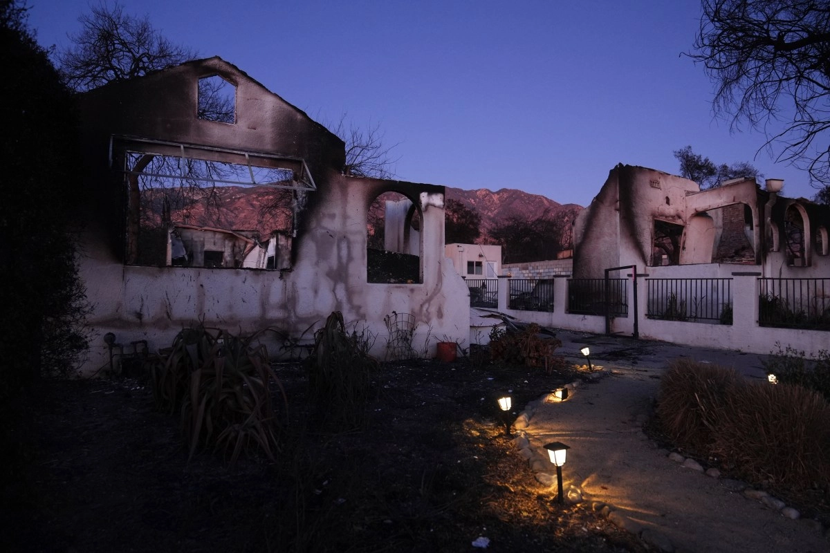 Owner of fortune in Powerball acquires houses destroyed by fire in Los Angeles